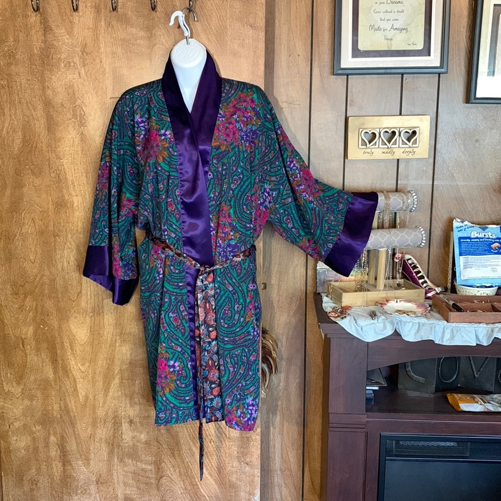 Vintage Gold Label VS🔥